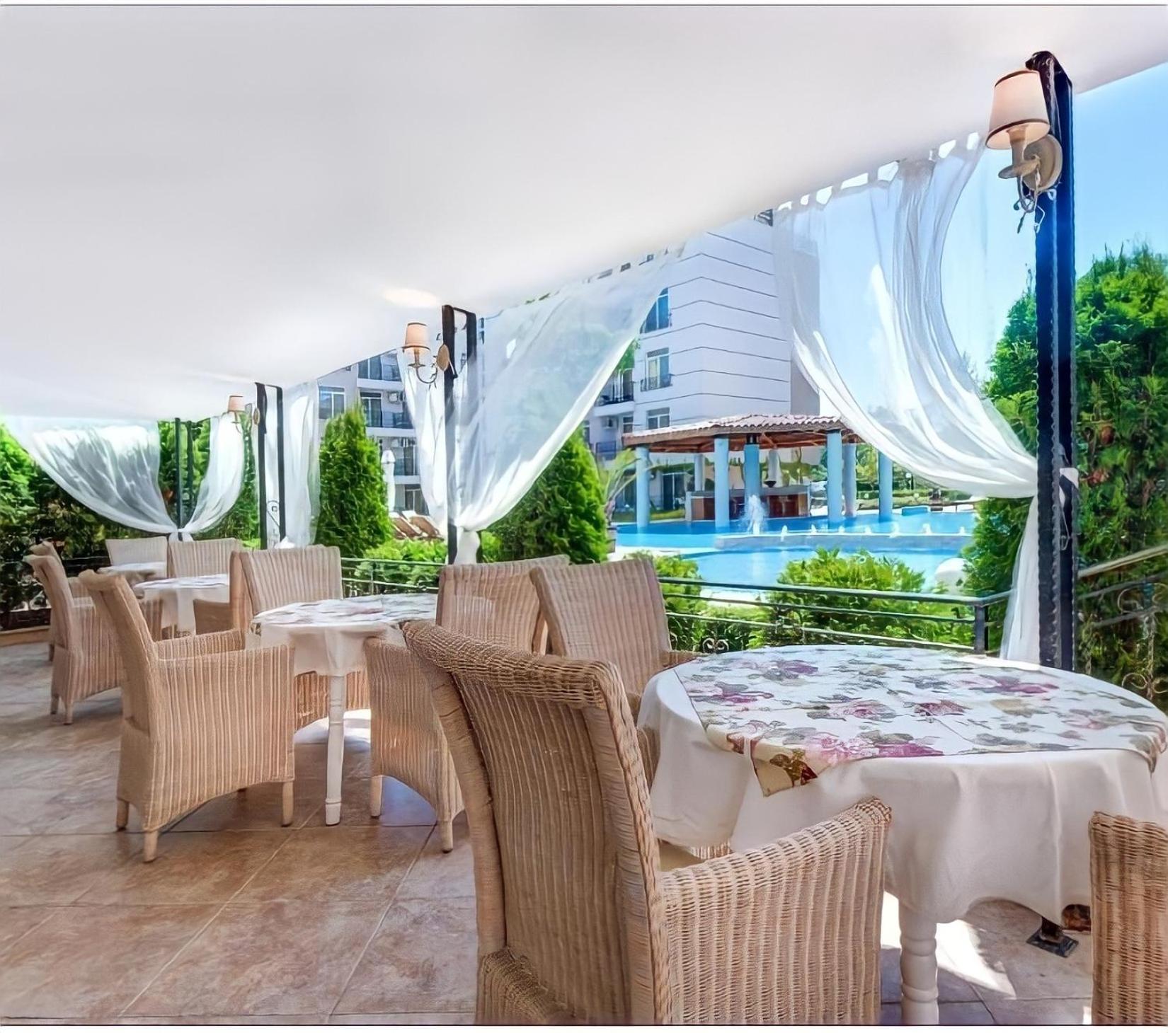 Studio Dans Complexe Proche De La Mer, Слънчев бряг Екстериор снимка