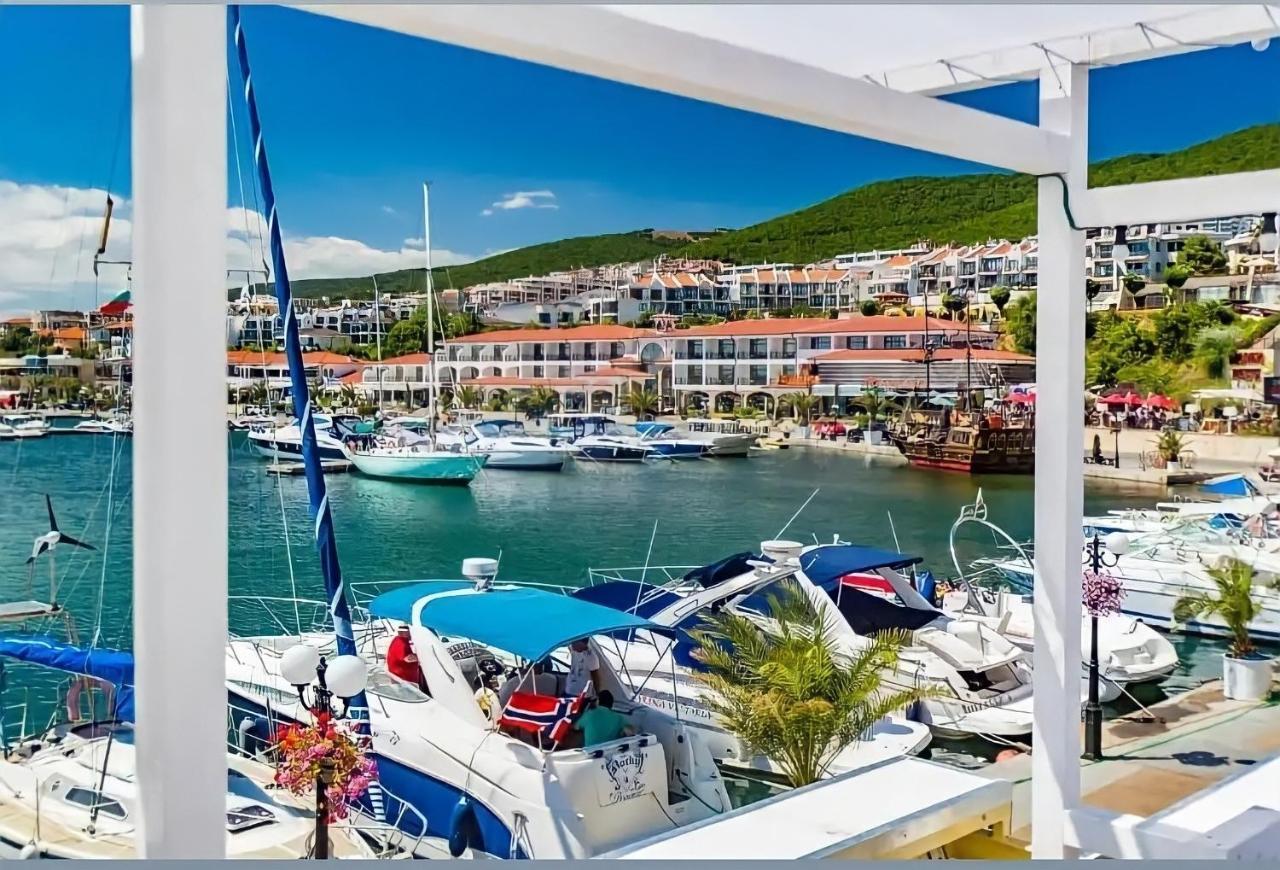 Studio Dans Complexe Proche De La Mer, Слънчев бряг Екстериор снимка